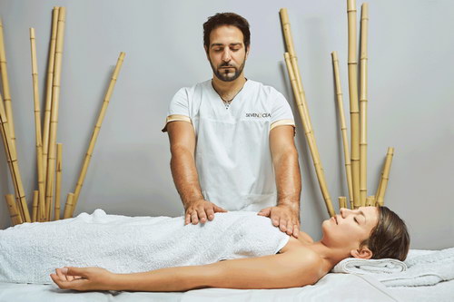 Massage Reiki tai nha